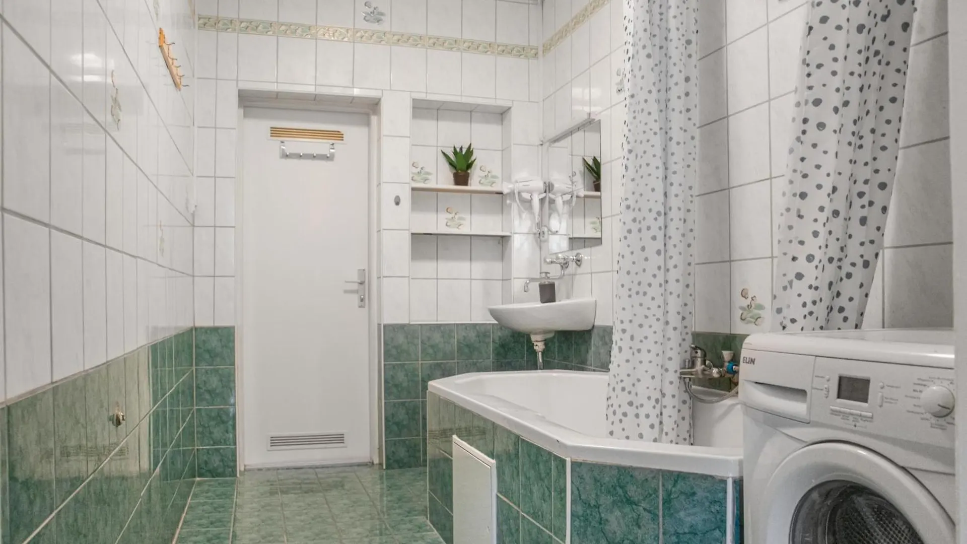 Διαμέρισμα Modern 3Br Stay Ideal For Group Getaways & Families Βιέννη Αυστρία
